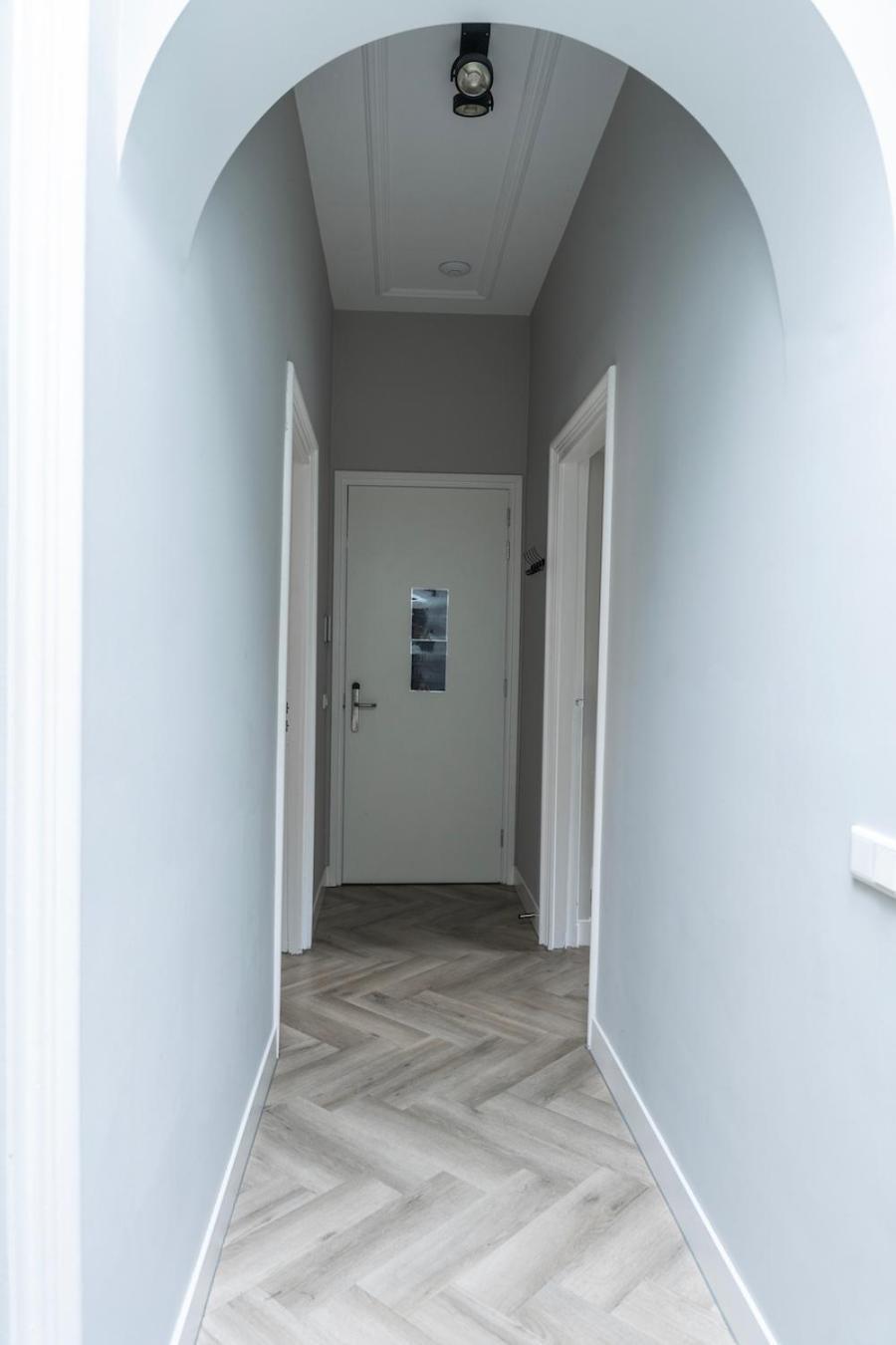 Xxl Loft With Bath Located Stadsvilla 튈뷔르흐 외부 사진