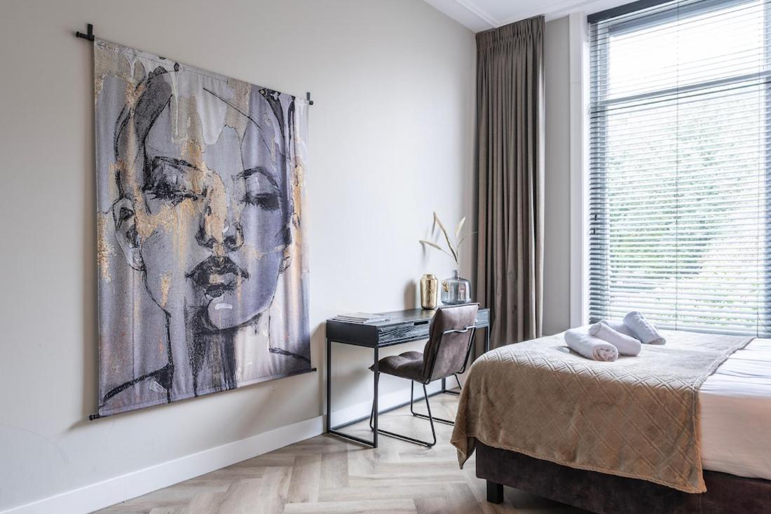 Xxl Loft With Bath Located Stadsvilla 튈뷔르흐 외부 사진
